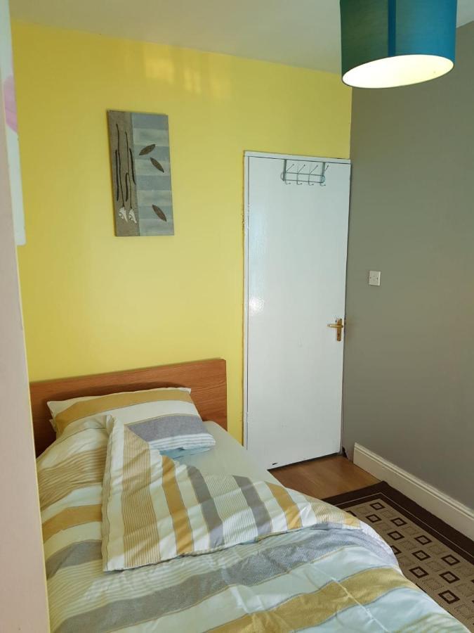 New Cross House Daire Wolverhampton Dış mekan fotoğraf
